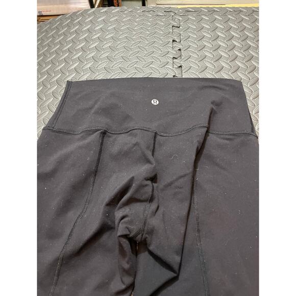Lululemon leggings black scalloped end womens athletic size 8 - Picture 4 of 6